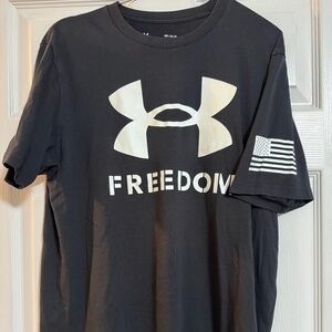 Under armor black tee